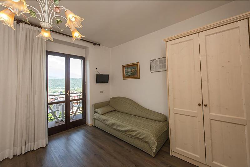 Albergo Antica Rosa ليفيكو ترمي المظهر الخارجي الصورة