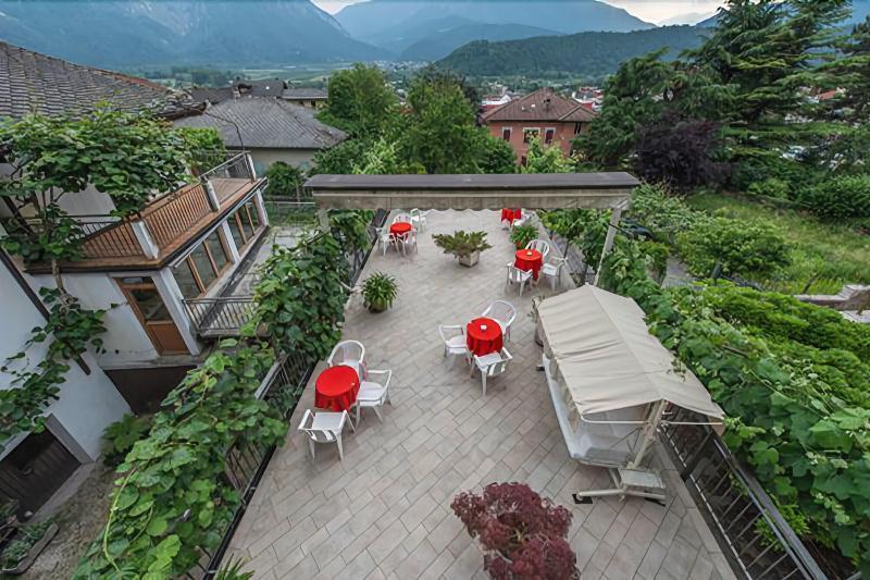 Albergo Antica Rosa ليفيكو ترمي المظهر الخارجي الصورة